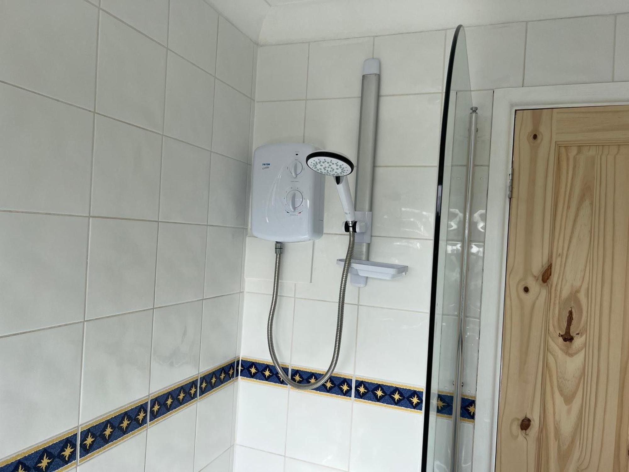 Charming 3-Bed House In Leighton Buzzardヴィラ エクステリア 写真