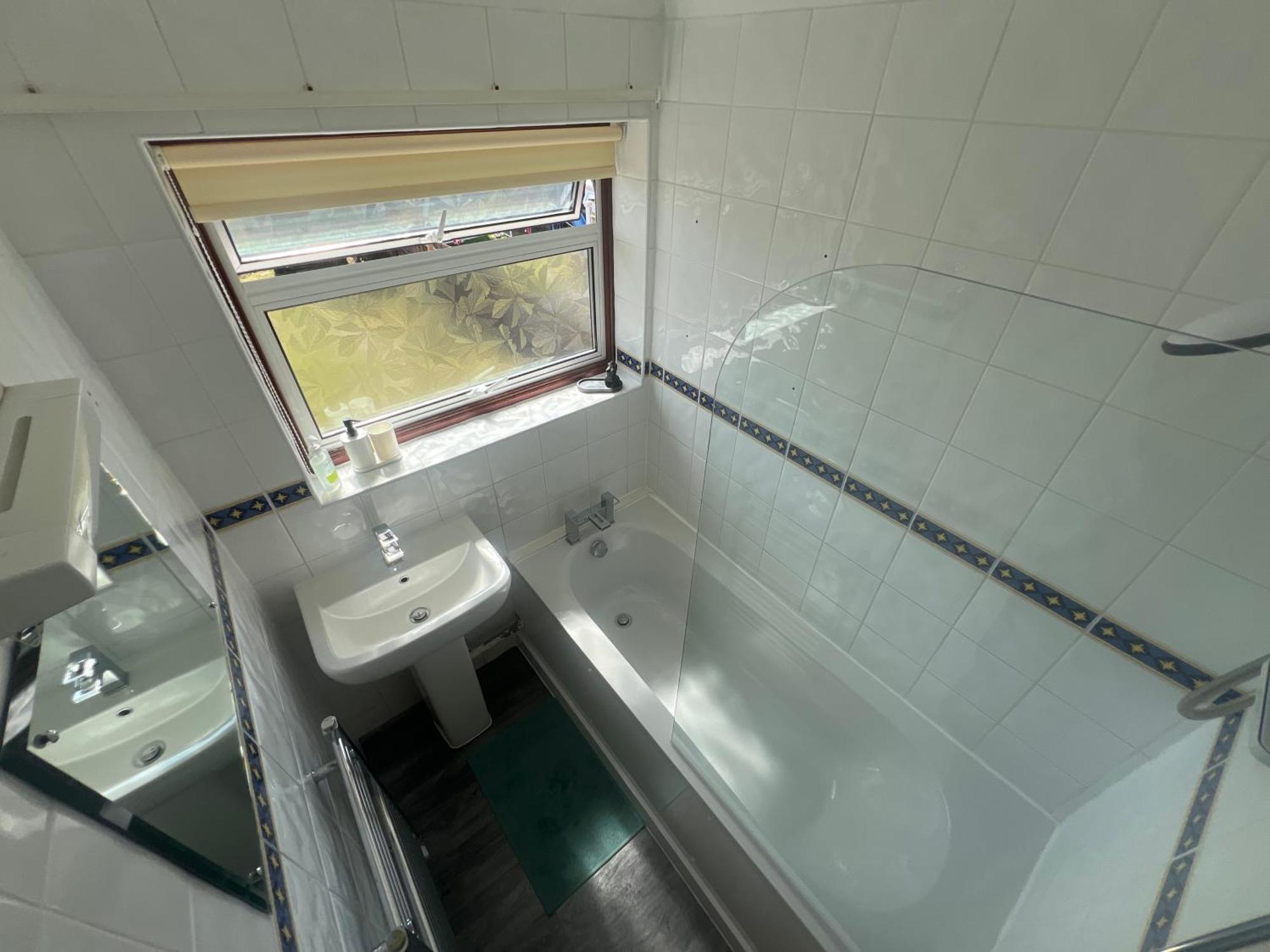Charming 3-Bed House In Leighton Buzzardヴィラ エクステリア 写真